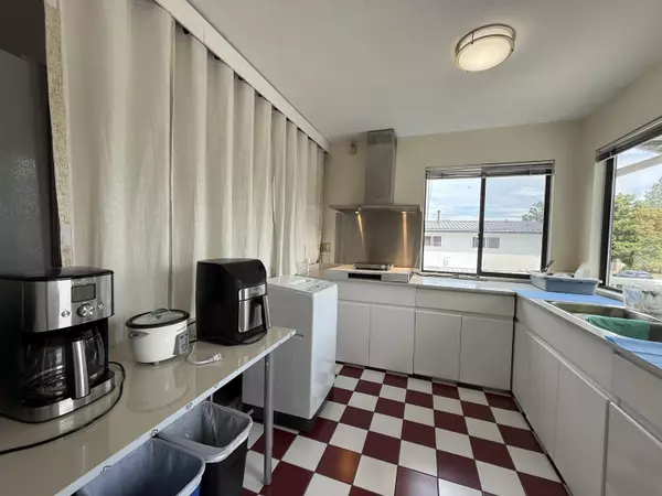 Richmond, BC V7C 5E6,67xx Cairns CT #Upper Rental Su