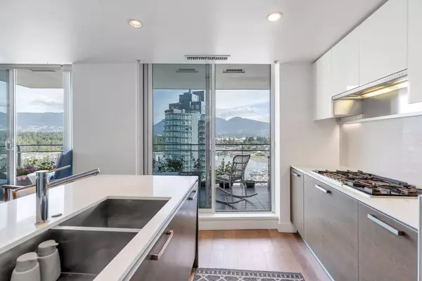 Vancouver, BC V6G 0A7,1499 W Pender ST #1601