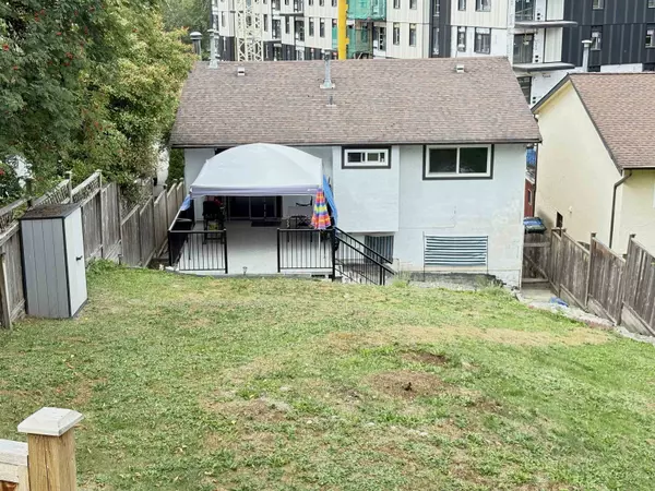 Port Moody, BC V3H 3X7,257 Angela DR