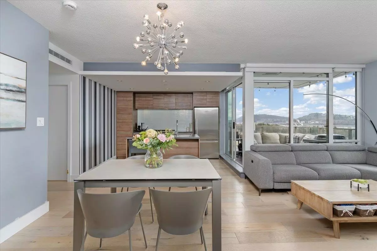 North Vancouver, BC V7J 0A9,1550 Fern ST #2004