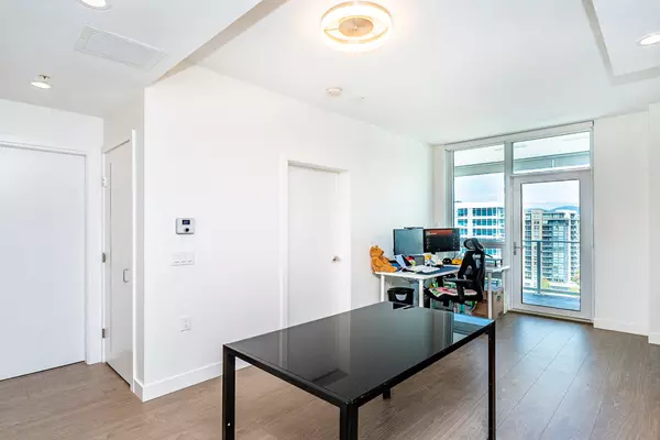 6328 No. 3 RD #1404 Richmond, BC V6Y 0L6