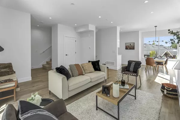 Surrey, BC V3X 0H9,6162 138 ST #42