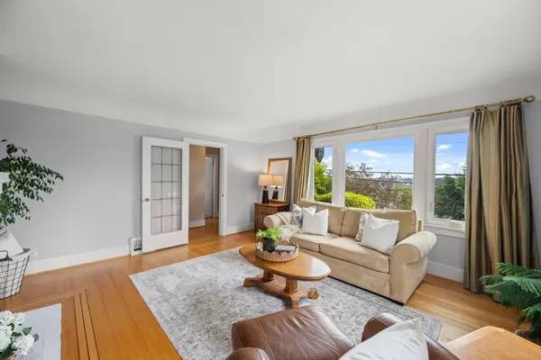 New Westminster, BC V3M 2C5,1509 Sixth AVE