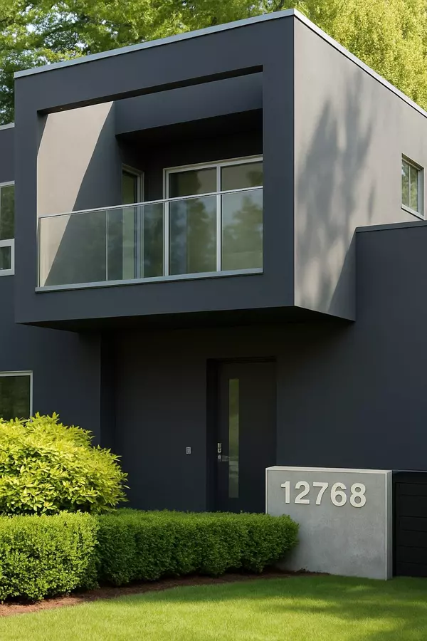 Surrey, BC V4A 3T3,12768 26b AVE