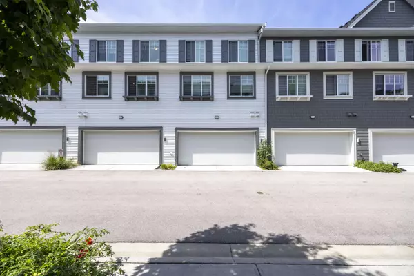 15487 99a AVE #35, Surrey, BC V3R 0G9