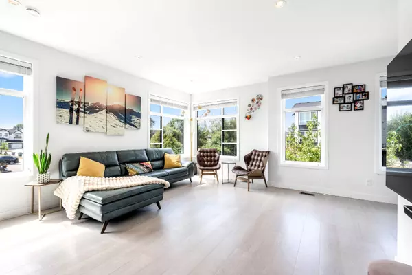 Surrey, BC V4N 6V9,7127 193a ST #52