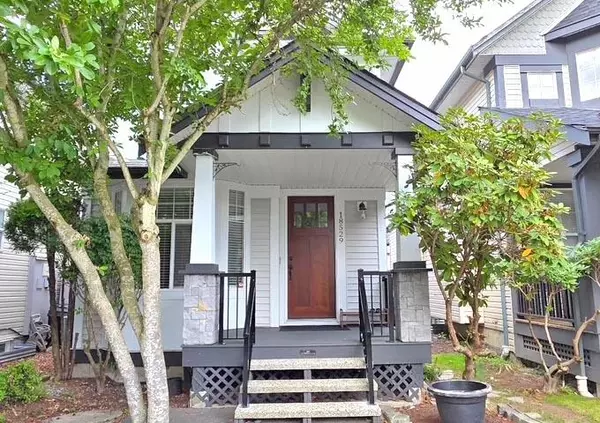 18529 67a AVE, Surrey, BC V3S 9B5