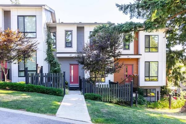 Surrey, BC V3Z 0Z1,16433 19 AVE #45