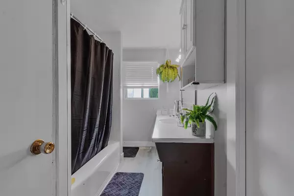 6395 Edson DR Chilliwack, BC V2R 4C1