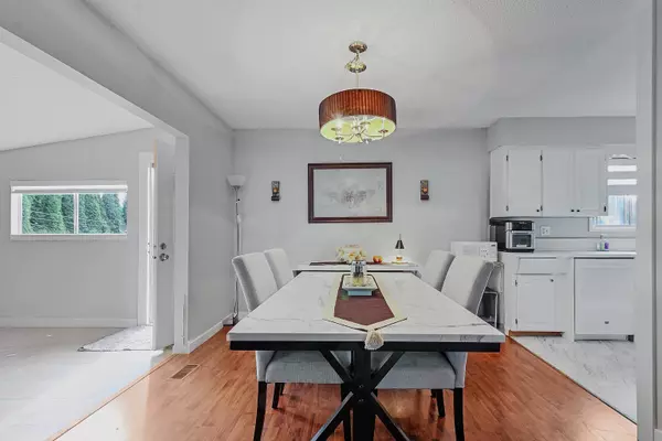 Chilliwack, BC V2R 4C1,6395 Edson DR