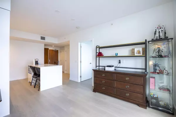 Burnaby, BC V5H 0K9,6537 Telford AVE #3008