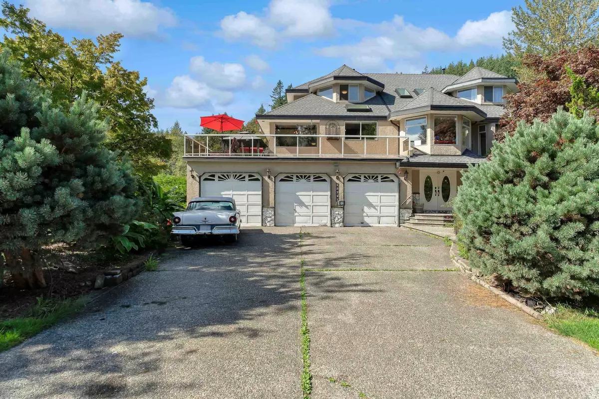 Pitt Meadows, BC V3Y 2T9,15227 Sheridan DR