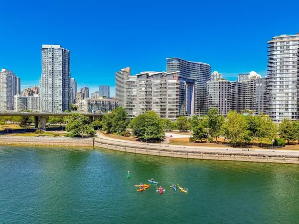 980 Cooperage WAY #106, Vancouver, BC V6B 0C3