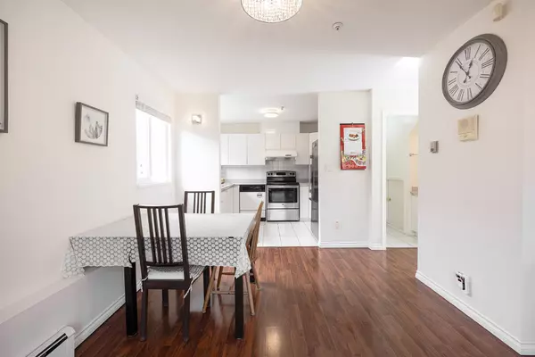 Vancouver, BC V6P 2X6,8573 Laurel ST