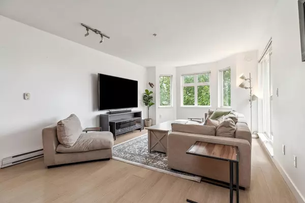 Port Moody, BC V3H 0B2,160 Shoreline CIR #501