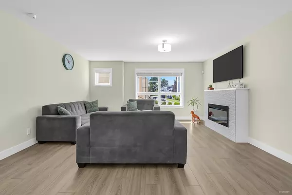 Abbotsford, BC V2T 0G8,32138 George Ferguson WAY #2