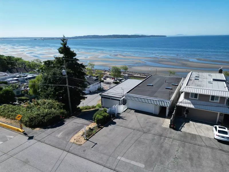 15452 Victoria AVE, White Rock, BC V4B 1H3