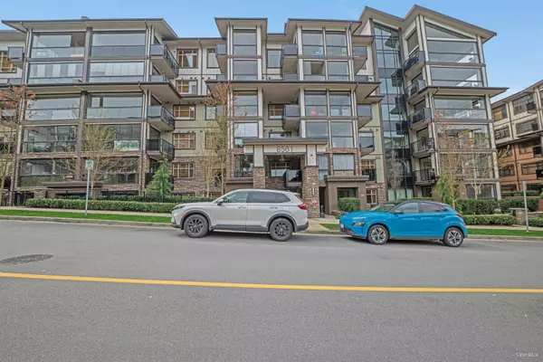 8561 203a ST #305, Langley, BC V2Y 3L7