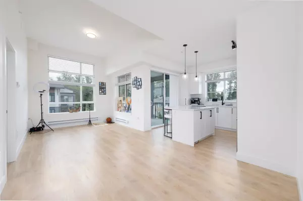 Langley, BC V2Y 3K9,7506 199a ST #424