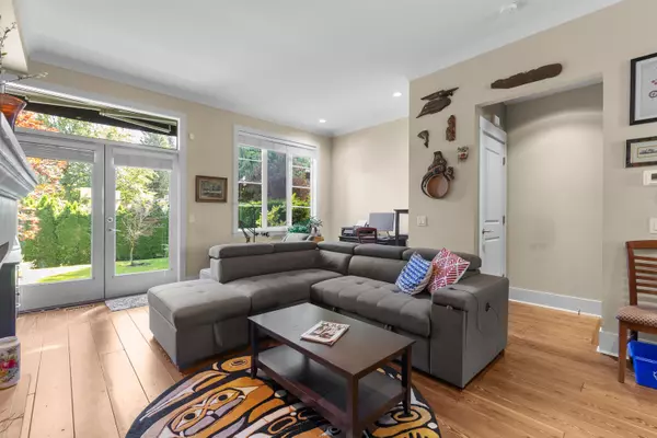 Abbotsford, BC V2T 0A9,2580 Langdon ST #420