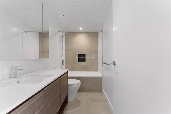 Surrey, BC V3T 0V7,13725 George Junction #4105