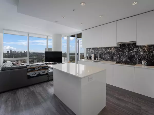 Burnaby, BC V5C 0K4,4510 Halifax WAY #5706