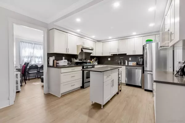 Richmond, BC V6Y 2K8,7833 St. Albans RD #9