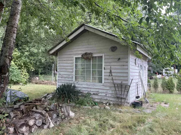 Boston Bar, BC V0K 1C0,48835 Highline RD