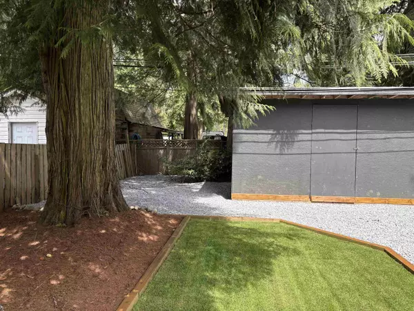 Maple Ridge, BC V2X 2S3,23325 Calvin CRES #33