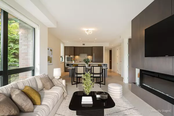 Vancouver, BC V5Z 2C6,633 W King Edward AVE #203