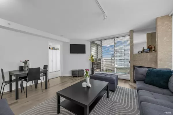 Surrey, BC V3T 5T6,13383 108 AVE #1601