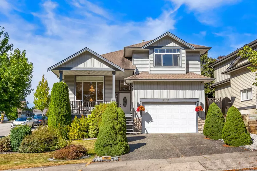 23717 110 AVE, Maple Ridge, BC V2W 1E7