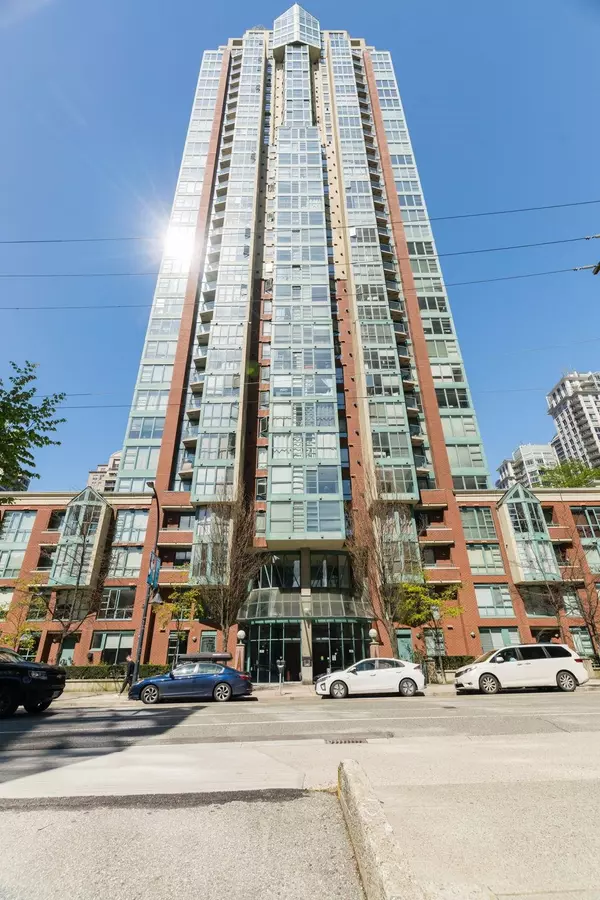 Vancouver, BC V6B 2W6,939 Homer ST #801