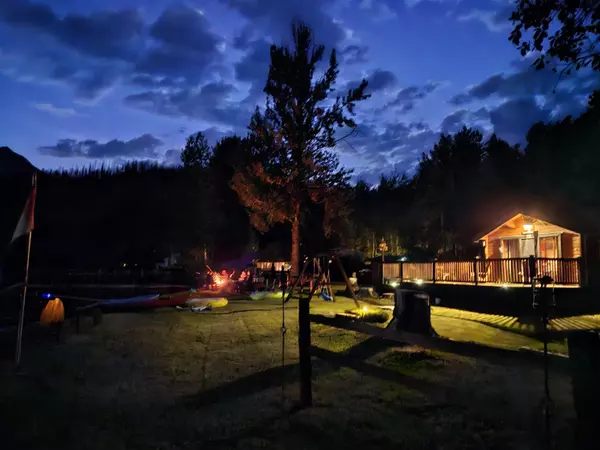 70 Mile House, BC V0K 1V0,200 Sunshine DR