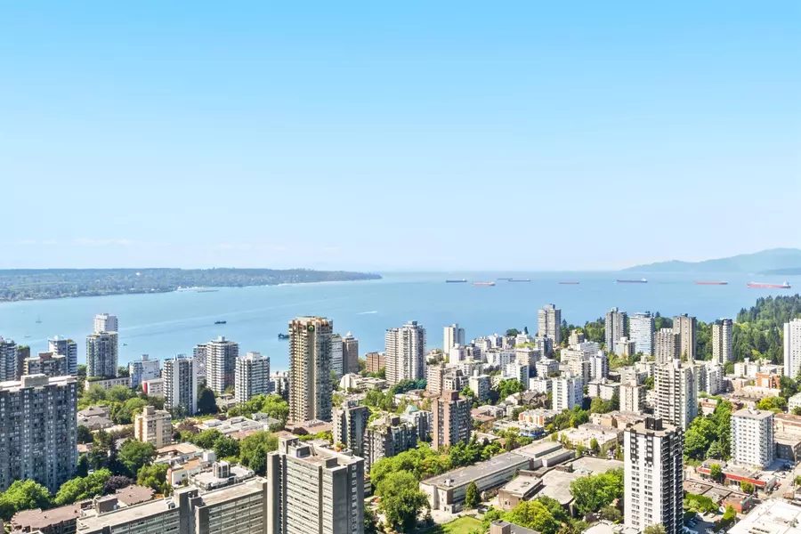 1568 Alberni ST #PH3, Vancouver, BC V6G 0E3