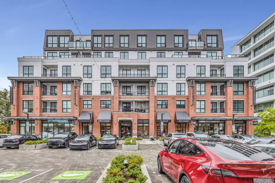 20019 83a AVE #605, Langley, BC V2Y 5K6