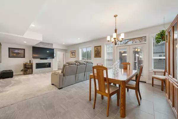 Abbotsford, BC V2S 0H8,33973 Hazelwood AVE #4