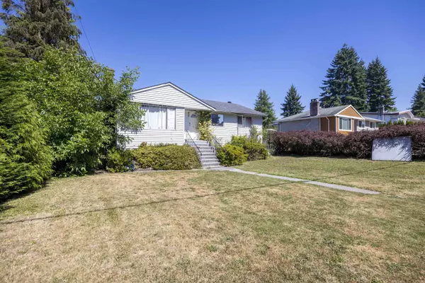 Coquitlam, BC V3J 3B1,839 Regan AVE