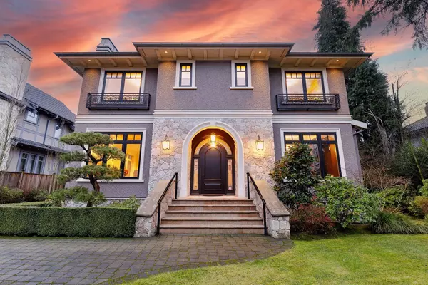 5826 Angus DR, Vancouver, BC V6M 3N8
