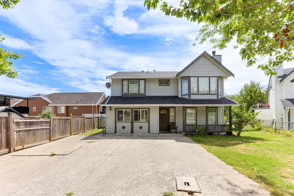 14134 67 AVE, Surrey, BC V3W 9N7