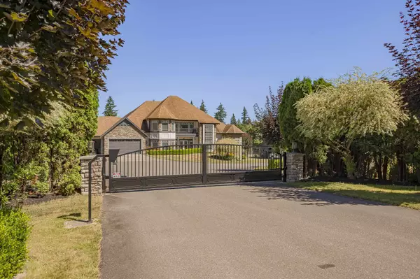 25309 72 AVE, Langley, BC V4W 1H7