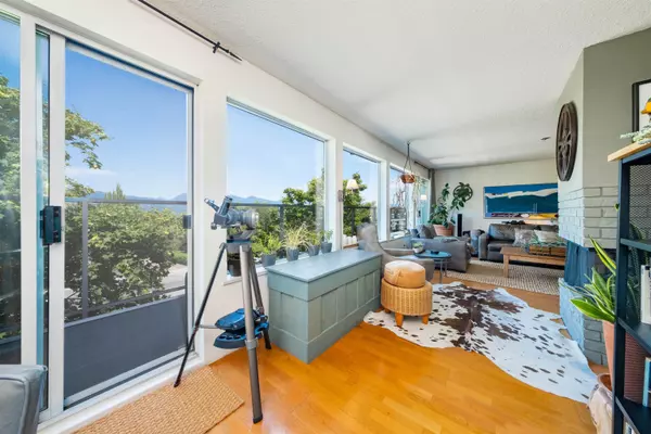 3645 W 17th AVE Vancouver, BC V6S 1A3