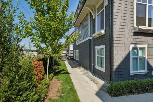 Surrey, BC V3X 0L1,14151 58a AVE #48