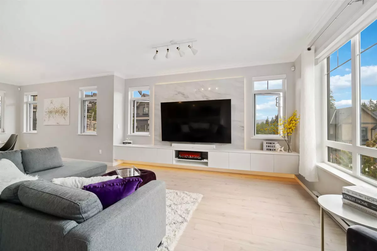 Coquitlam, BC V3E 0S7,1350 Mitchell ST #136