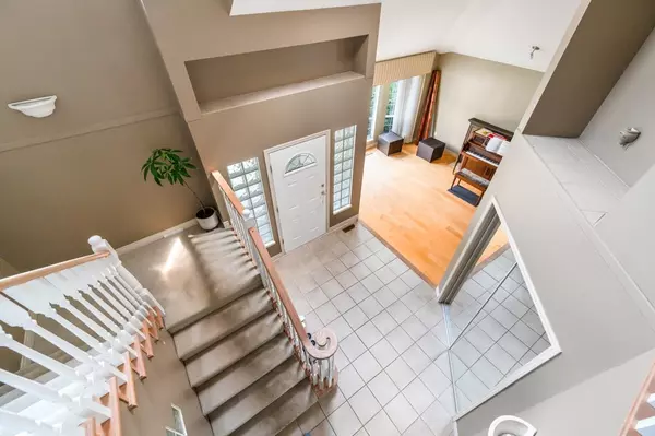 Port Moody, BC V3H 4M5,35 Wildwood DR
