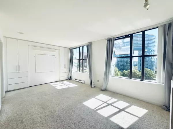 Vancouver, BC V6Z 3C2,989 Beatty ST #904