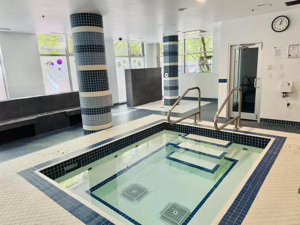 Vancouver, BC V6Z 3C2,989 Beatty ST #904