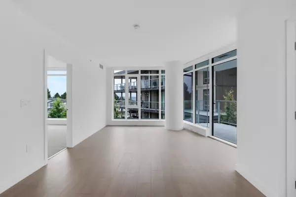 Burnaby, BC V3N 0J7,7769 Park CRES #202