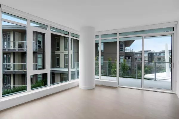 Burnaby, BC V3N 0J7,7769 Park CRES #202