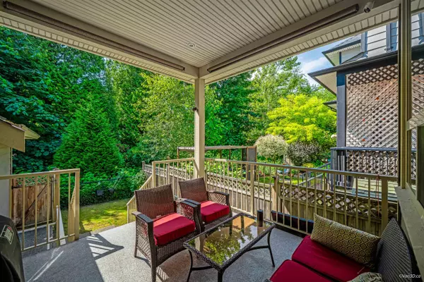 3233 147 ST, Surrey, BC V4P 1Z8